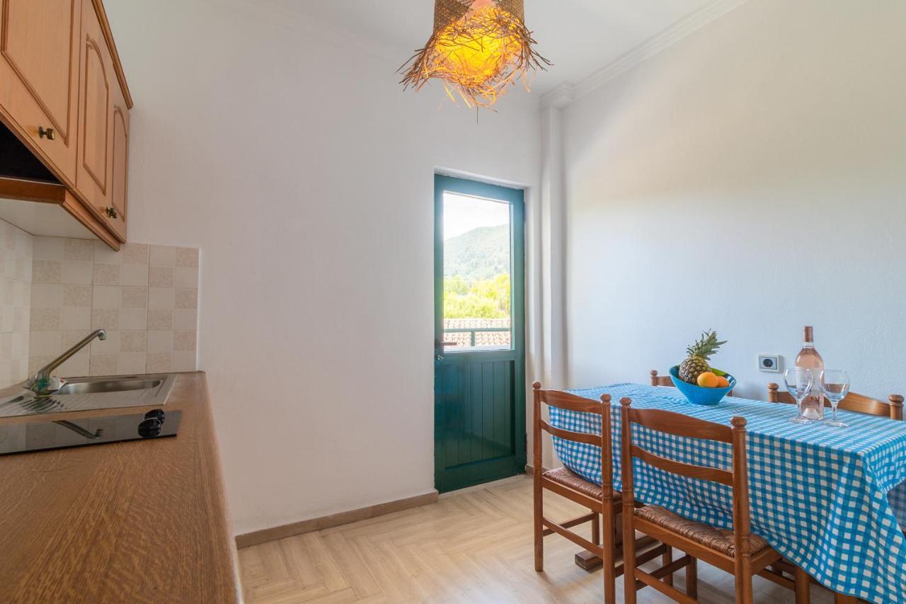 إيبسوس Kantaros Apartments المظهر الخارجي الصورة