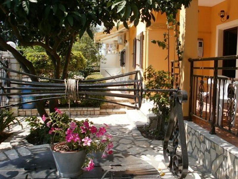 إيبسوس Kantaros Apartments المظهر الخارجي الصورة